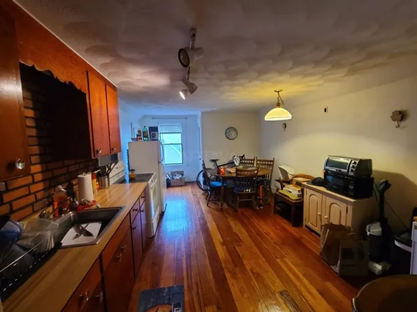 79 Electric Ave, Somerville, MA 02144