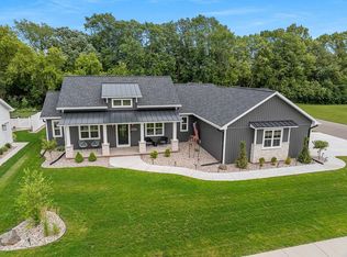 1756 Honor St, Neenah, WI 54956