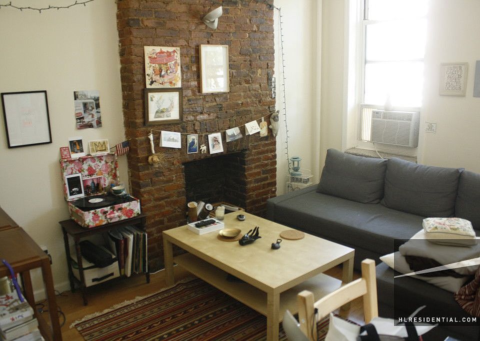 1st image of 346 7th Ave APT 2R
