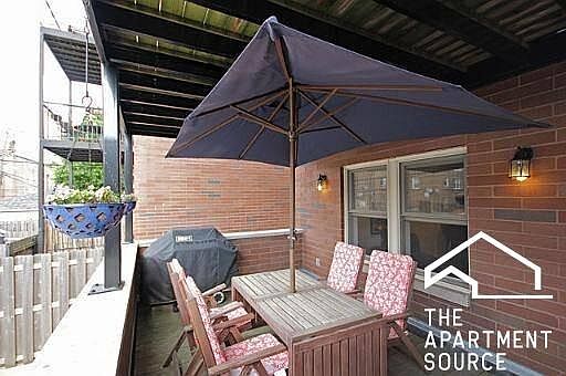5th image of 2456 W Foster Ave #1W