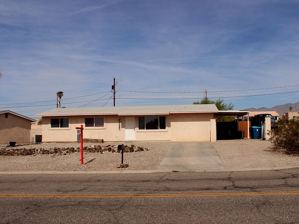 1st image of 2187 Holly Ave