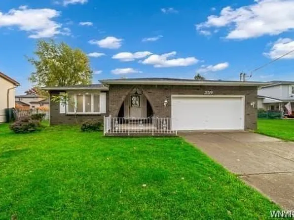 359 Rowley Rd, Depew, NY 14043