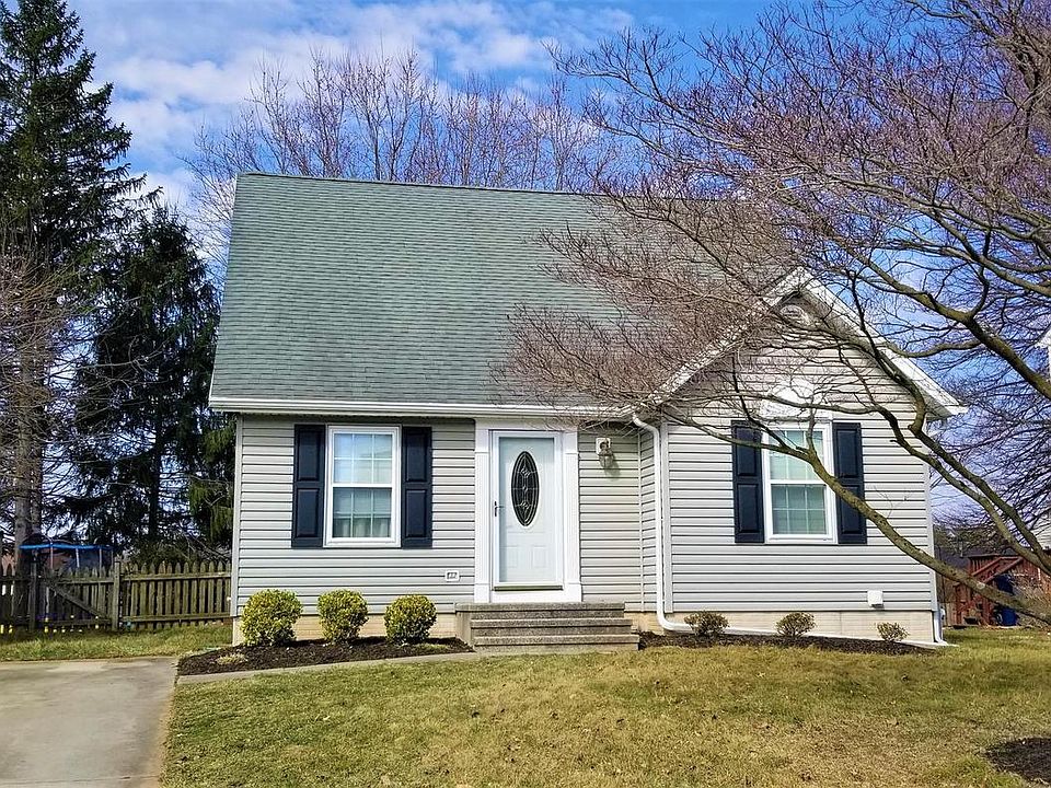 1st image of 1585 Brimfield Cir