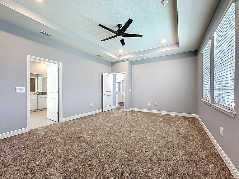 17535 Cantarina Cv — Photo 27