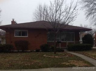 8328 Francine St, Warren, MI 48093