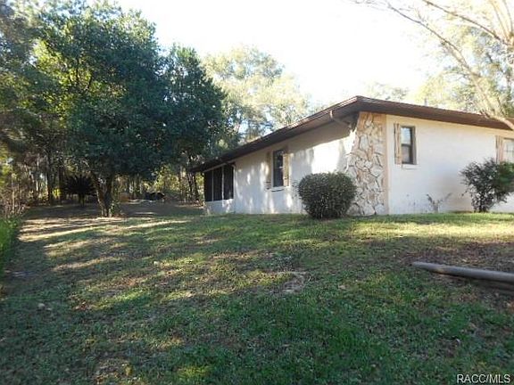 3rd image of 8816 N Salina Dr