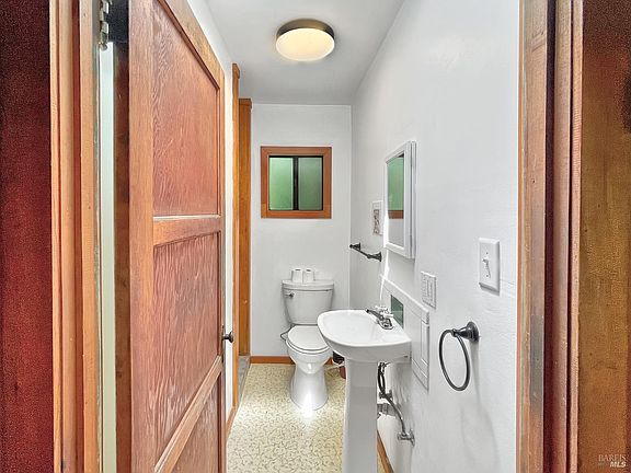 4th image of 17417 Neeley Road