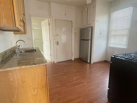 2nd image of 42 E 19th St APT 3A