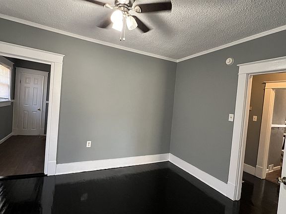 2nd image of 3462 Faxon Ave