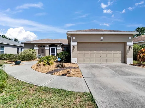 4017 3rd Ave E, Bradenton, FL 34208