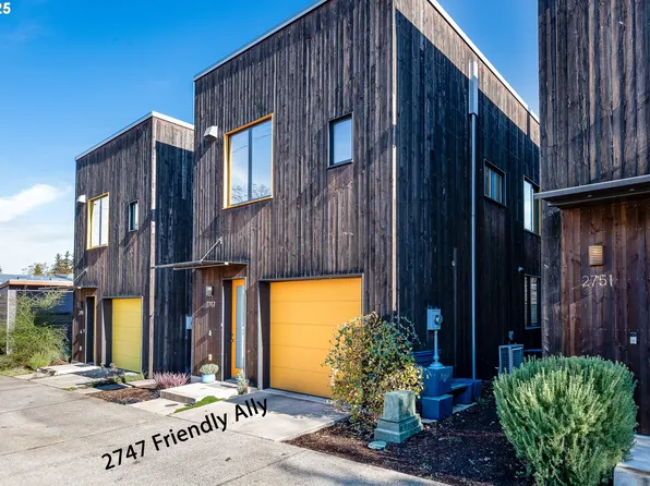 2747 Friendly Aly, Eugene, OR 97405