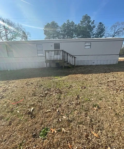 6306 Crestwood Dr — Photo 1