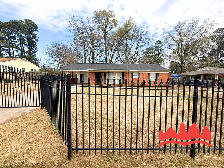 142 Jeanne Dr — Photo 18
