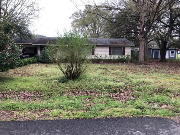 514 E Spring St, Taylor, AR 71861