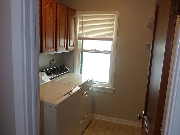 1030 Florida St — Photo 17