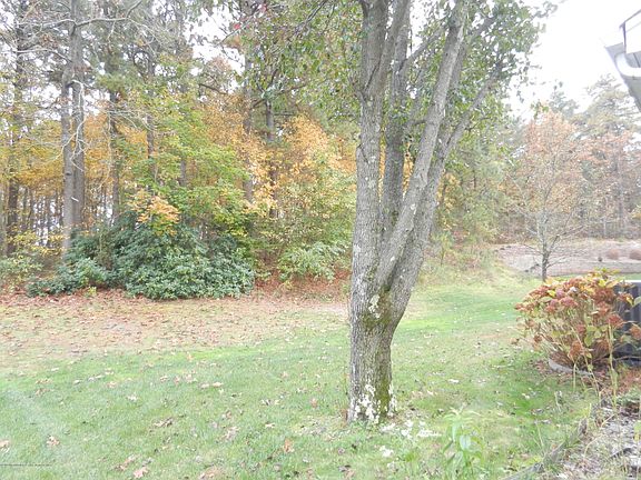 5th image of 1247A Thornbury Ln