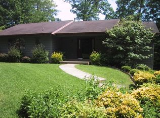 225 Woodland Ct, Black Mountain, NC 28711