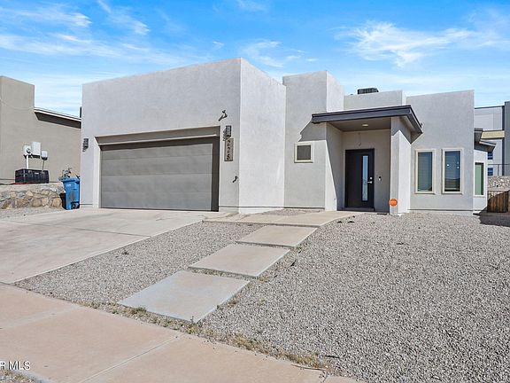 4th image of 228 S Manzanita Dr
