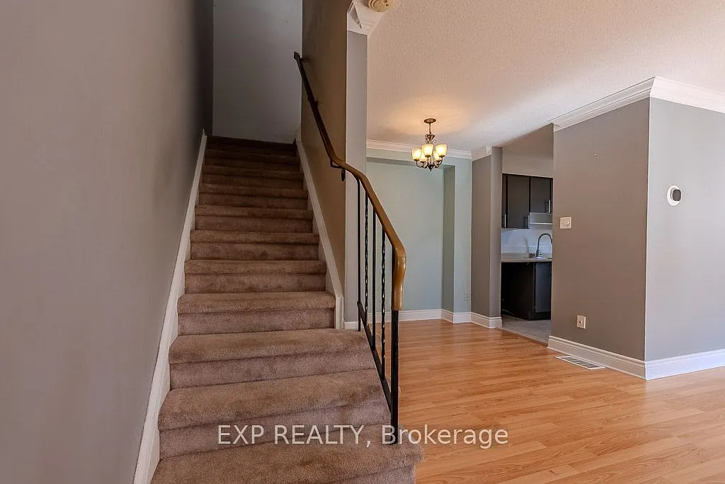 3 bed, $2,495 — Photo 4