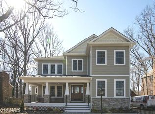 2308 N Upton St, Arlington, VA 22207
