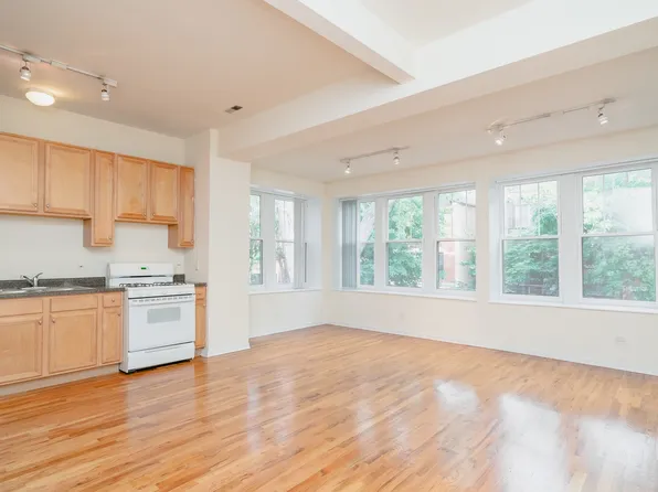 2123 W Schiller St APT 2F, Chicago, IL 60622