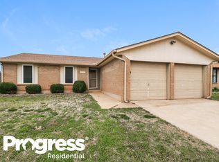 10305 S Winston Way, Oklahoma City, OK 73139