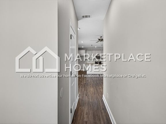 3rd image of 134 Barbara St
