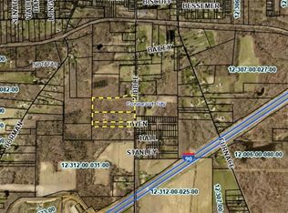 Middle Rd, Conneaut, OH 44030