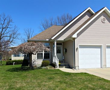 1407 Cedarwood Dr, Flushing, MI, 48433