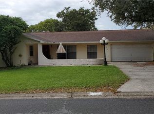 2712 Bellwood Dr, Brandon, FL 33511