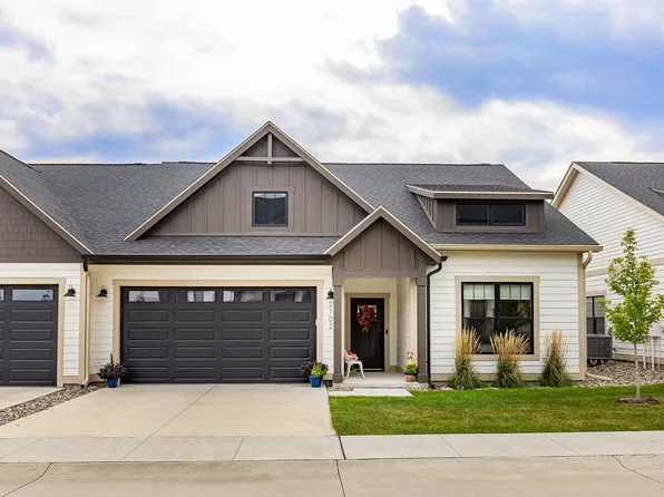 2102 Aikman Dr, Ames, IA 50010