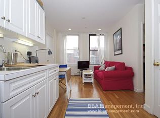 482 Beacon St #404, Boston, MA 02115