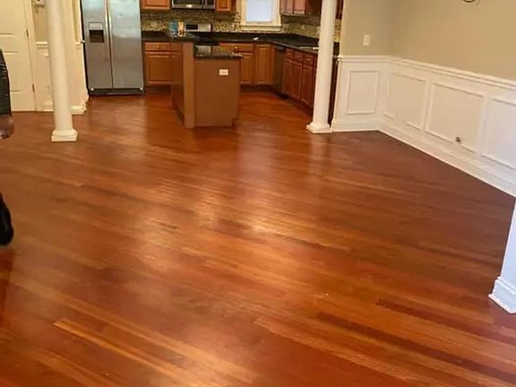 3rd image of 7018 S Paxton Ave APT 1S