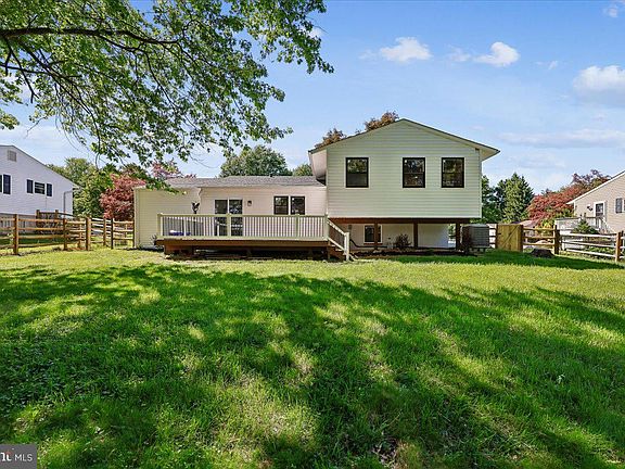 5th image of 24321 Log House Rd