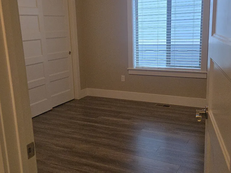 8042 N Hibiscus Ln — Photo 22