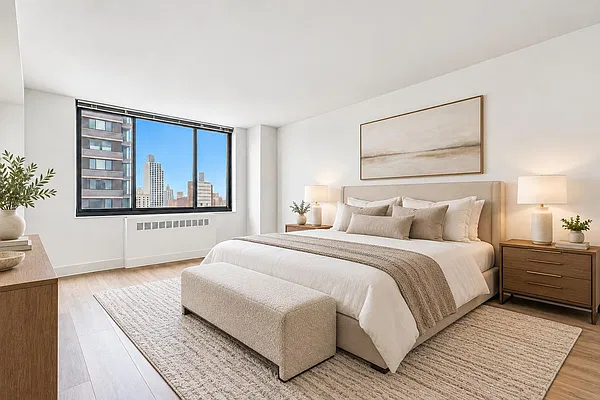 Bedroom, photo 1