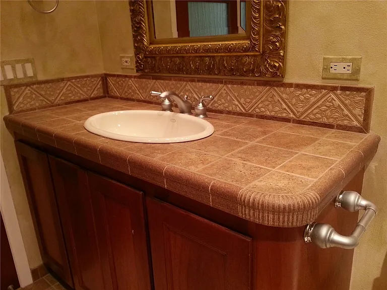 8331 Marina Pacifica Dr N — Photo 10