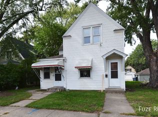 2630 Grand St NE #2, Minneapolis, MN 55418