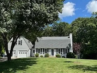 8 Healey Brook Dr — Photo 16