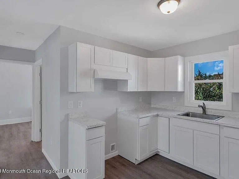 7 Pollys Park Dr — Photo 4
