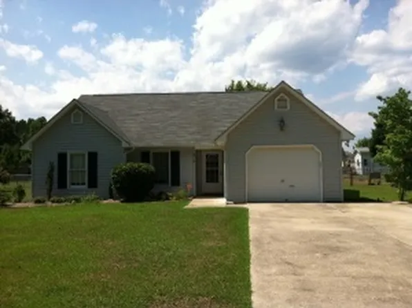 210 Rivershore Dr, New Bern, NC 28560