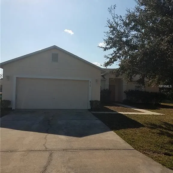 816 Mountbatten Ln — Photo 1