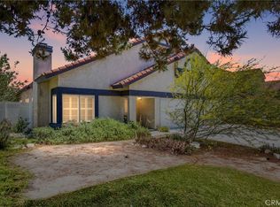 8742 Feathertop Rd, Riverside, CA 92508