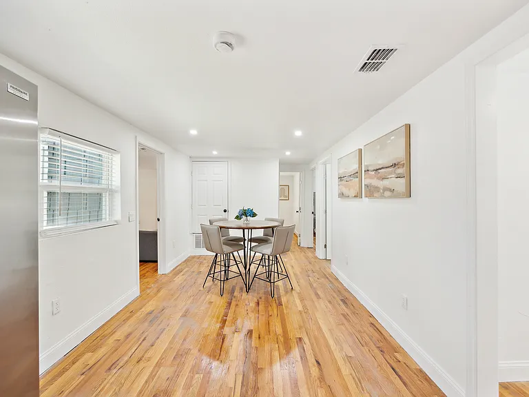 229 Sherman Dr — Photo 21