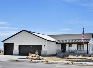 440 N 725 E, Mount Pleasant, UT 84647