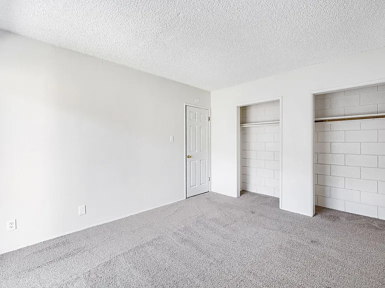 34976 Avenue A — Photo 7