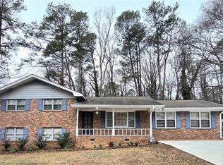 6593 Katie Ln, Morrow, GA 30260