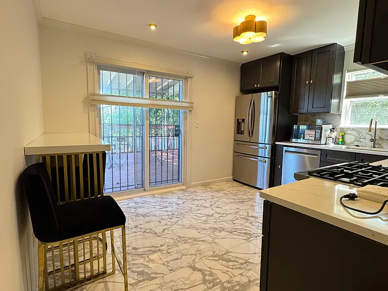 277 Skyline Dr — Photo 7
