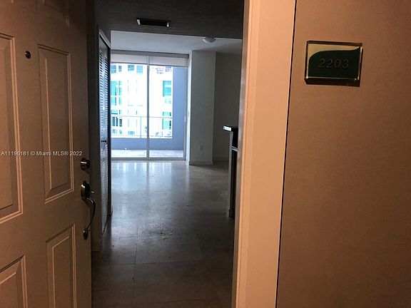 2nd image of 170 SE 14th St APT 2203