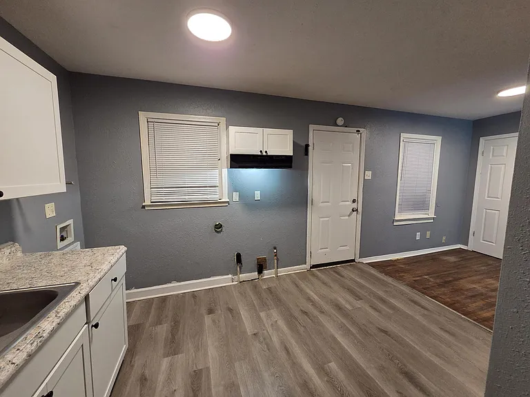3545 Debby Dr — Photo 16